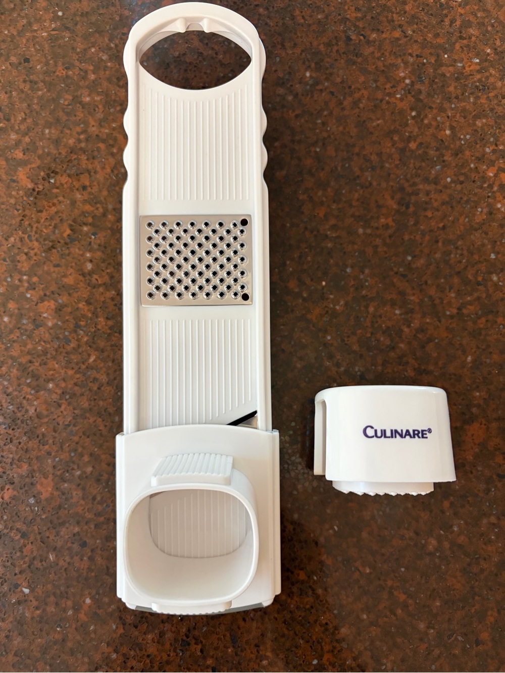 Culinare Handheld Grater Slicer Shredder for Garlic Ginger Nutmeg Chocolate NWT